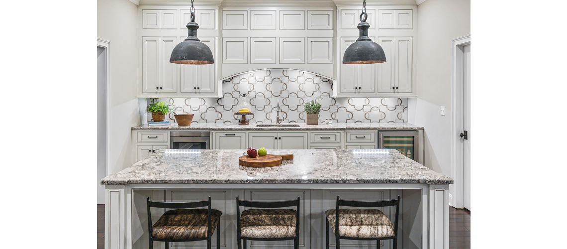 BIANCO QUATREFOIL POLISHED 10MM